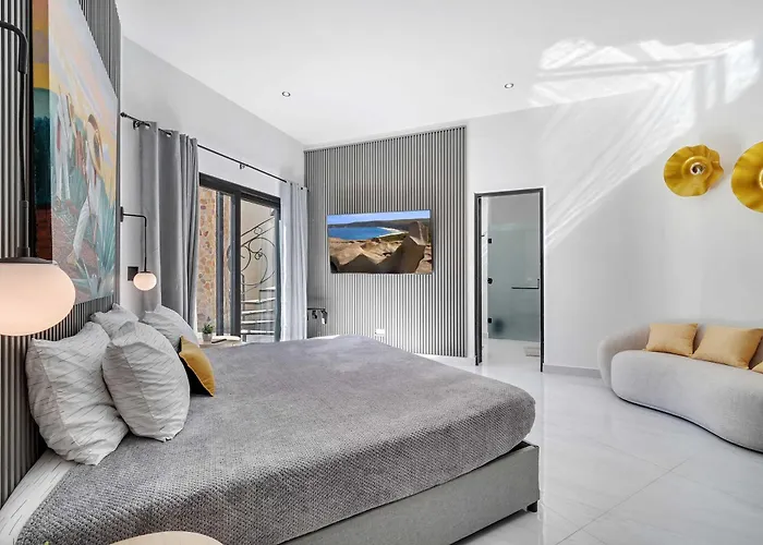 Marbella Lane Grand 5br Oasis Getaway *