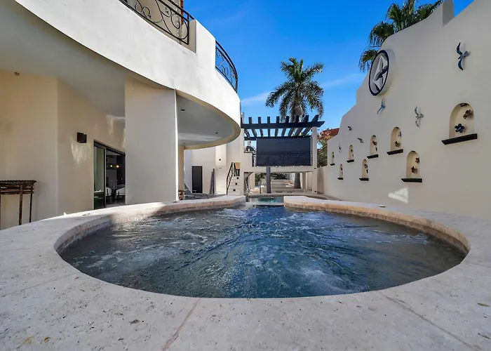 Holiday home Marbella Lane Grand 5br Oasis Getaway Cabo San Lucas